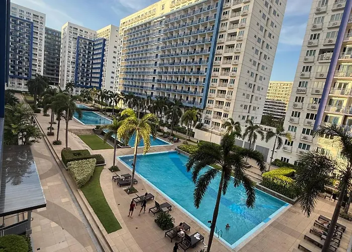 Aparthotel Zion Staycation At Sea Residences 4*